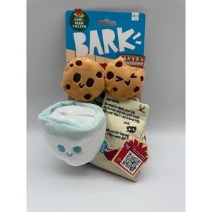 Bark Christmas Santa's Workchomp Letter Fur Santa Dog Toy XS-Small 0-20 lbs
